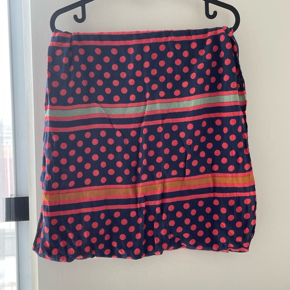 Polka dot cheeky circle scarf - Picture 3 of 3